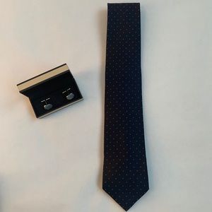 Suit Supply Men’s Dotted Royal Navy Silk Tie